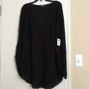 3/$25.00 🌈Long Sleeve Sweater🌈